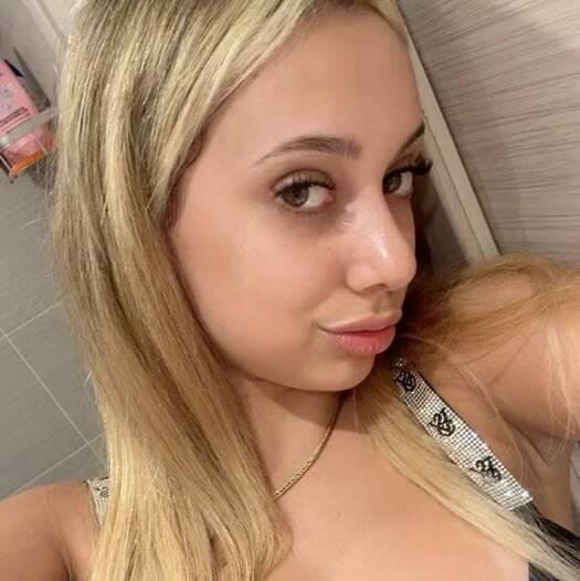 
                        Eva
                     is Female Escorts. | Kamloops | British Columbia | Canada | canadapleasure.com 