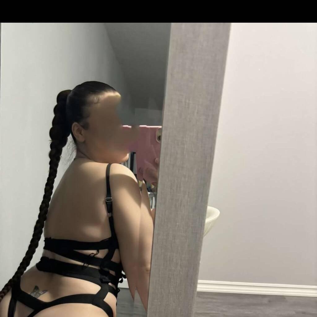 
                        Stella
                     is Female Escorts. | Owen Sound | Ontario | Canada | canadapleasure.com 