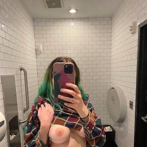 
                        Bailey
                     is Female Escorts. | Owen Sound | Ontario | Canada | canadapleasure.com 