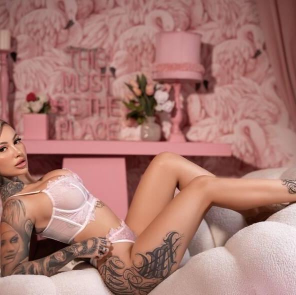 
                        Loloduch
                     is Female Escorts. | Quebec City | Quebec | Canada | canadapleasure.com 