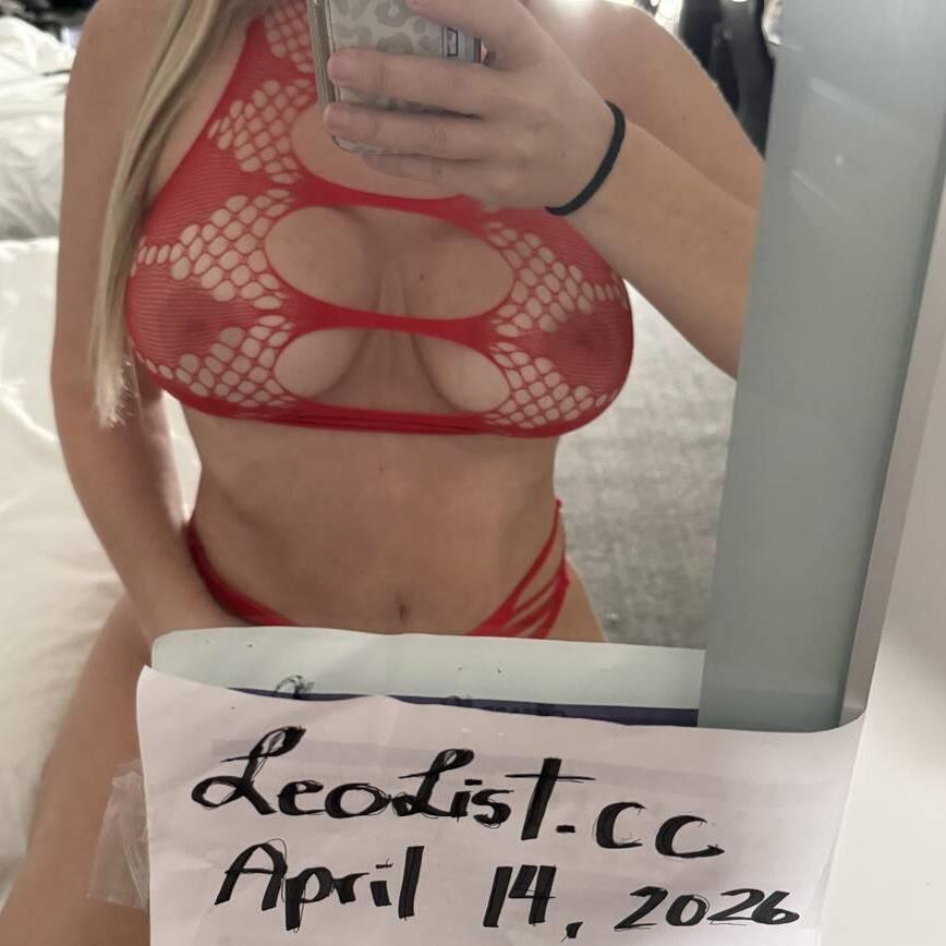 
                        Gina
                     is Female Escorts. | Saskatoon | Saskatchewan | Canada | canadapleasure.com 