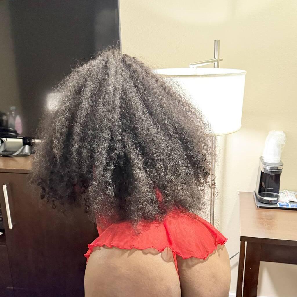 
                        Alexia
                     is Female Escorts. | Toronto | Ontario | Canada | canadapleasure.com 