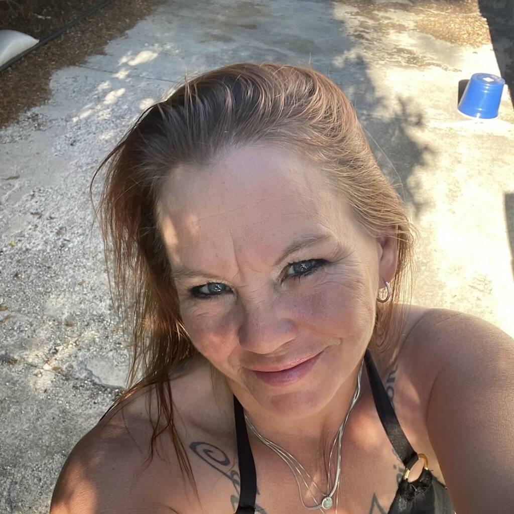 
                        Amber
                     is Female Escorts. | Calgary | Alberta | Canada | canadapleasure.com 