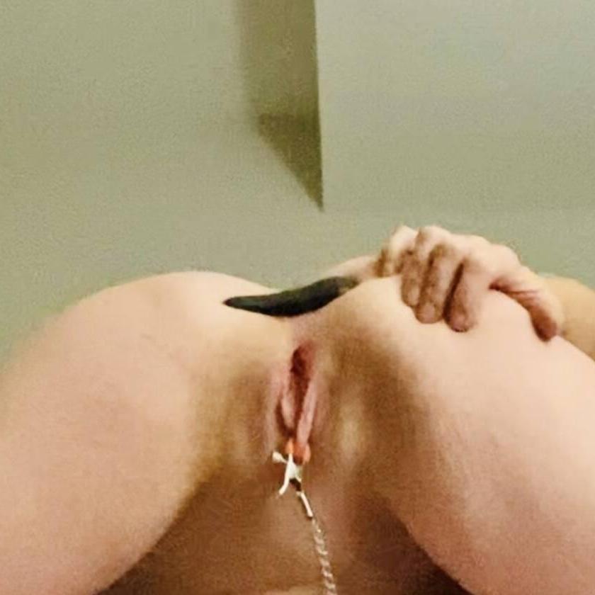 
                        Amber
                     is Female Escorts. | Calgary | Alberta | Canada | canadapleasure.com 