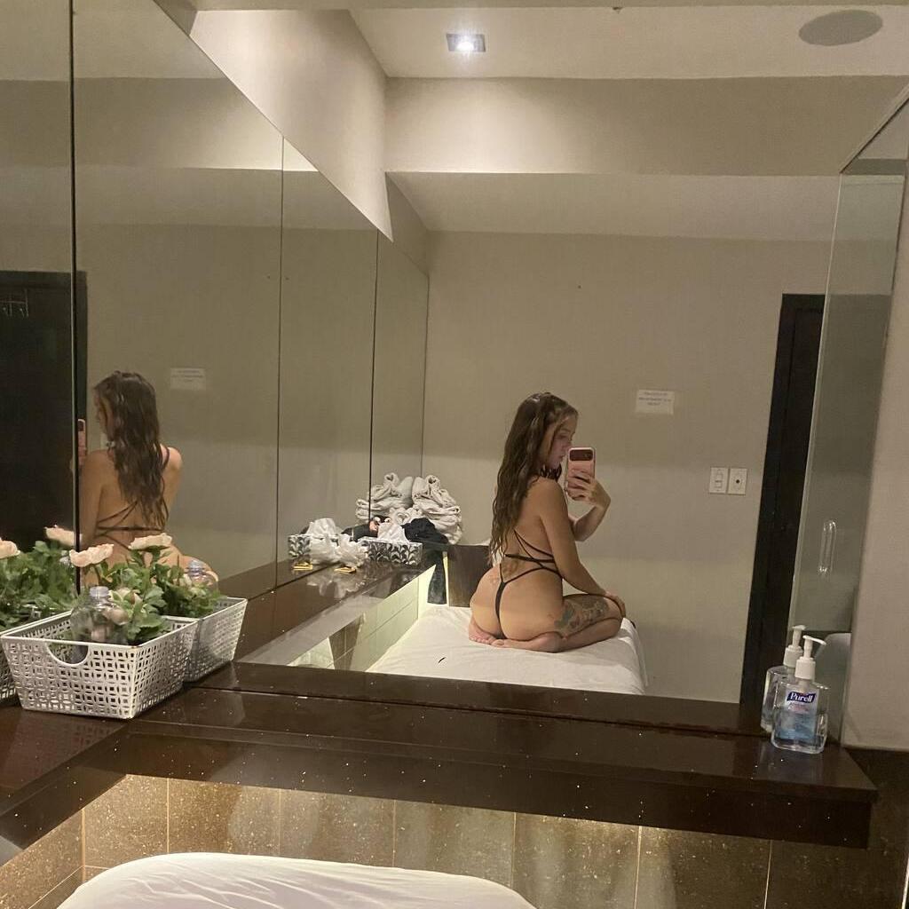 
                        Kylie
                     is Female Escorts. | Fredericton | New Brunswick | Canada | canadapleasure.com 