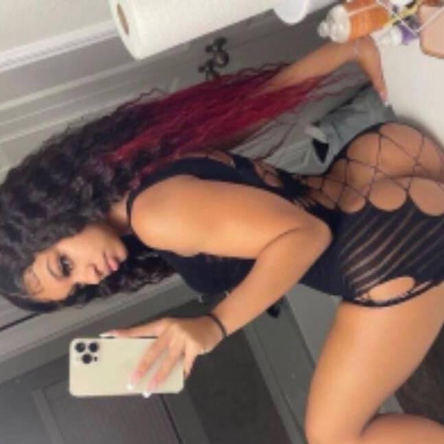 
                        Sugar
                     is Female Escorts. | Barrie | Ontario | Canada | canadapleasure.com 