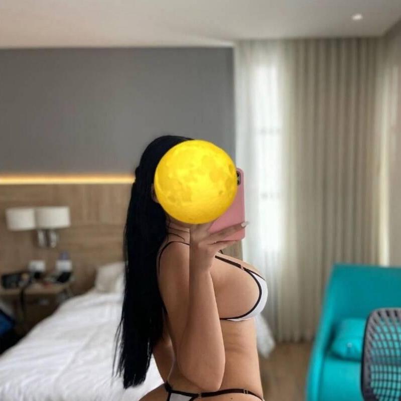 
                        Yummy
                     is Female Escorts. | Chatham | Ontario | Canada | canadapleasure.com 