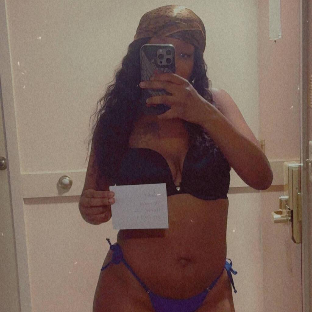 
                        Mercedes
                     is Female Escorts. | Toronto | Ontario | Canada | canadapleasure.com 