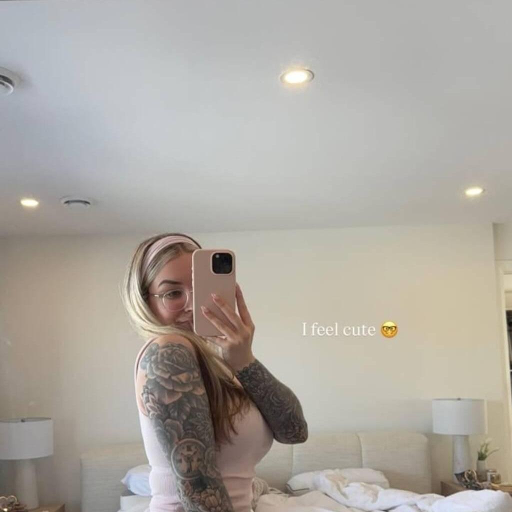 
                        Jenny
                     is Female Escorts. | Skeena | British Columbia | Canada | canadapleasure.com 