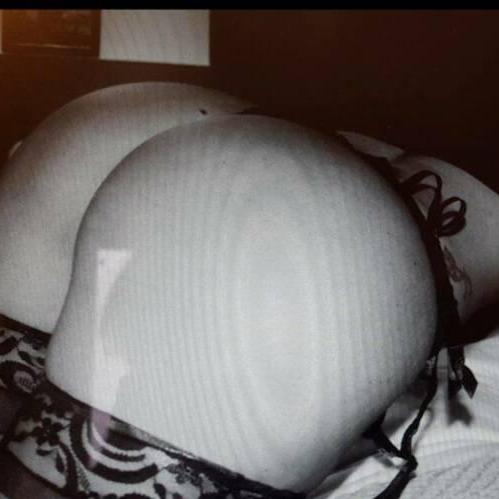 
                        Layla
                     is Female Escorts. | Kelowna | British Columbia | Canada | canadapleasure.com 