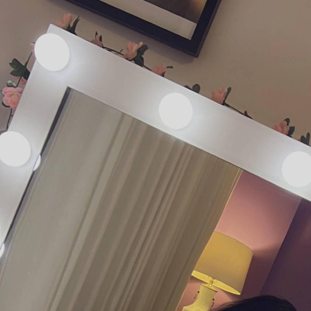 
                        Valentina
                     is Female Escorts. | Quebec City | Quebec | Canada | canadapleasure.com 