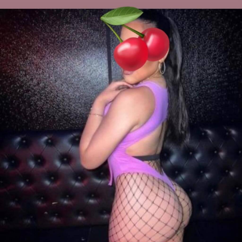 
                        Alysss
                     is Female Escorts. | Cornwall | Ontario | Canada | canadapleasure.com 