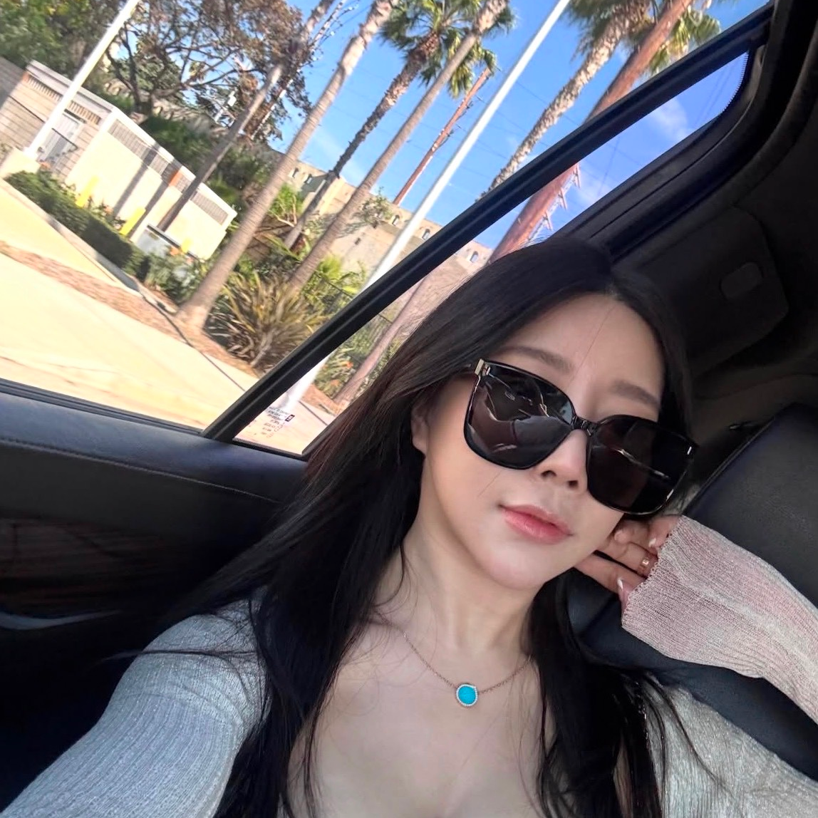 Sum Sumin is Female Escorts. | Red Deer | Alberta | Canada | canadapleasure.com 