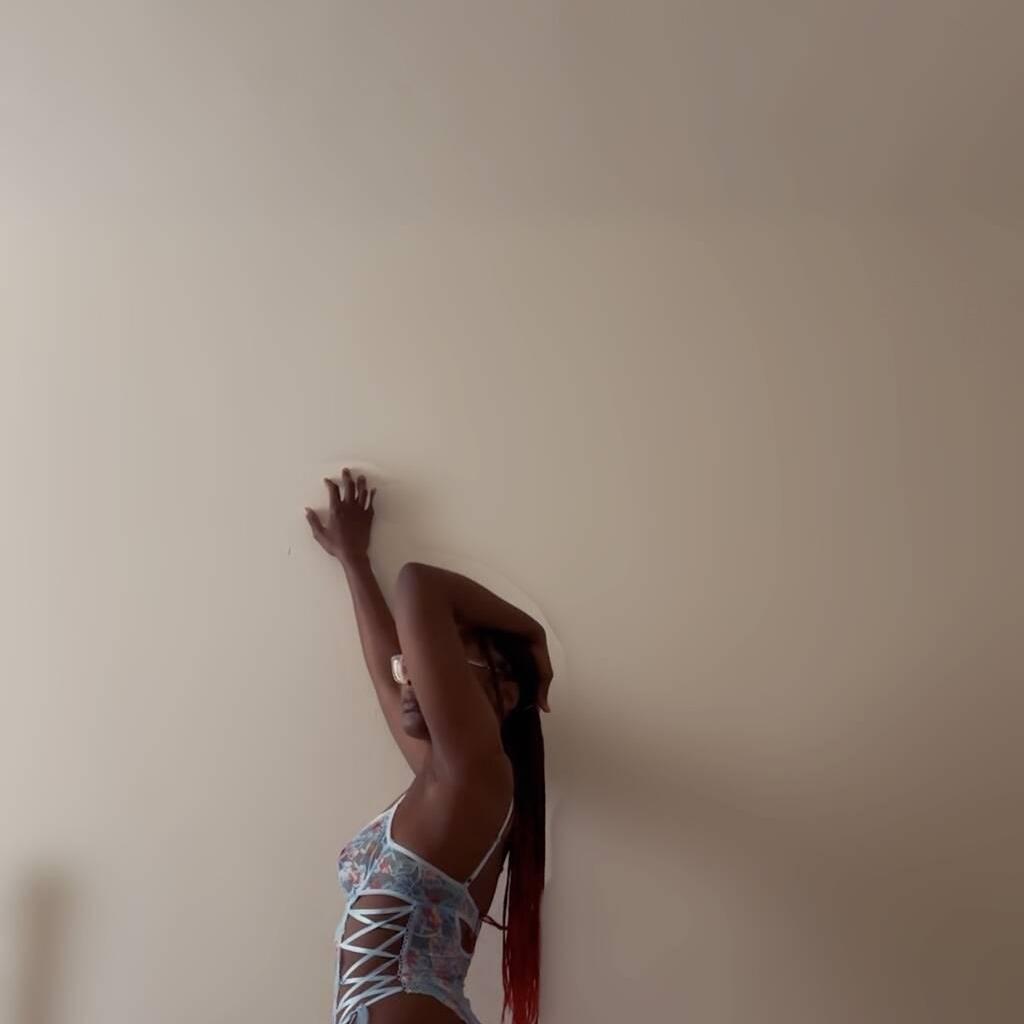 
                        Sierra London
                     is Female Escorts. | Kitchener | Ontario | Canada | canadapleasure.com 