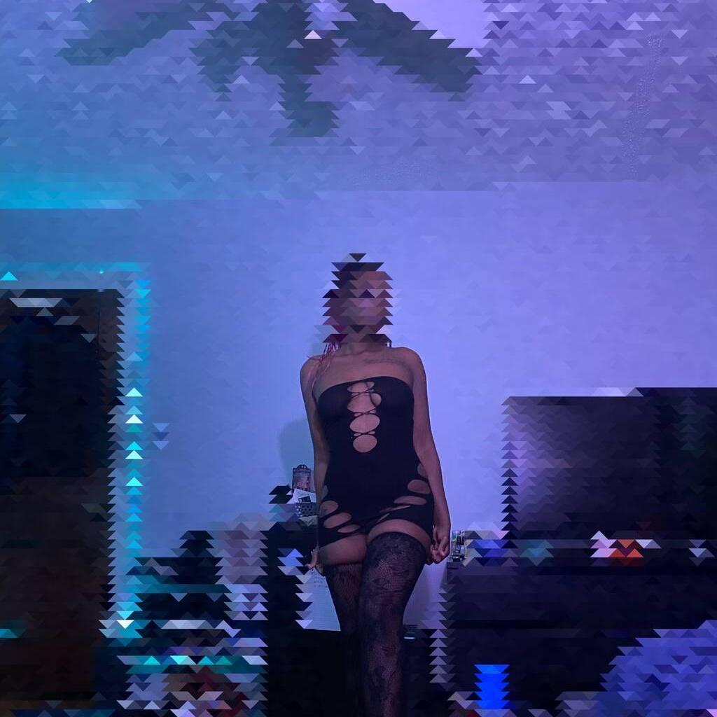 
                        Sierra London
                     is Female Escorts. | Kitchener | Ontario | Canada | canadapleasure.com 