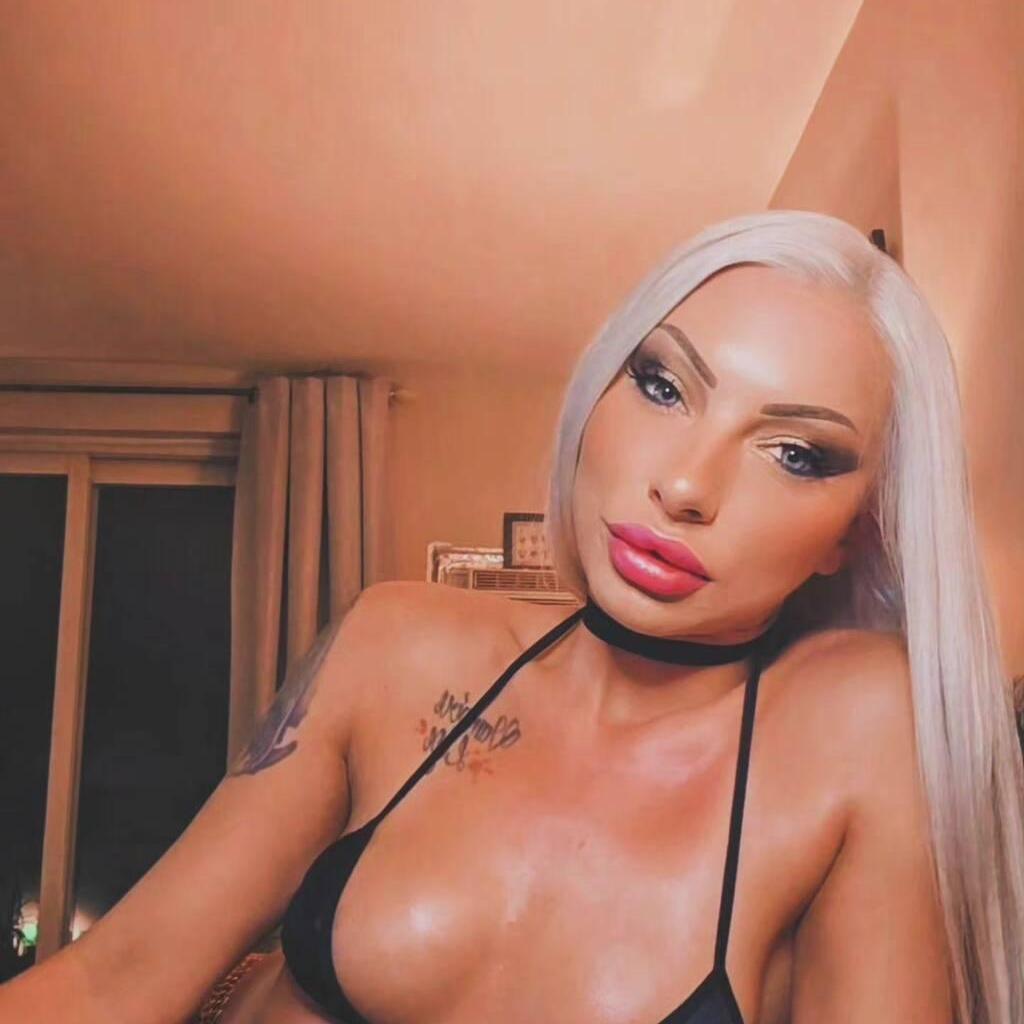 
                        Jenna
                     is Female Escorts. | Sarnia | Ontario | Canada | canadapleasure.com 