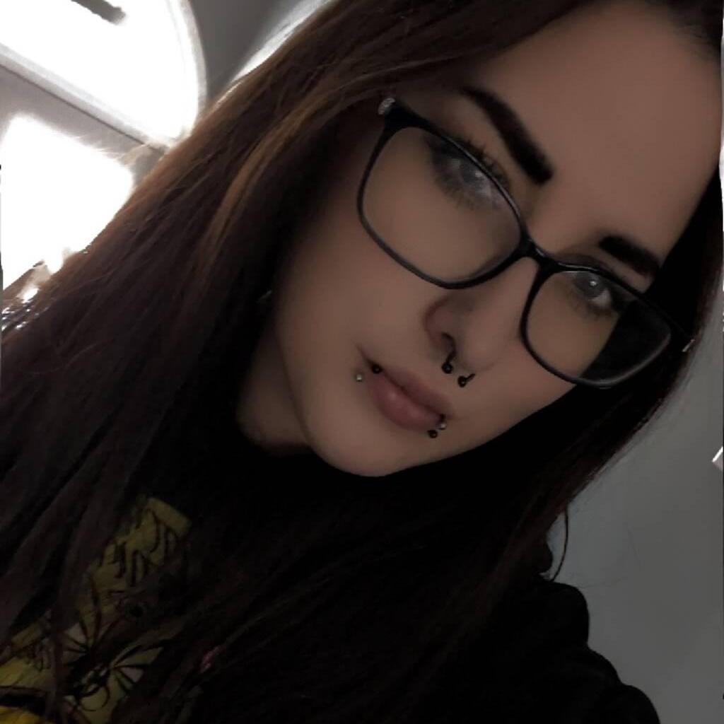 
                        Skyehigh
                     is Female Escorts. | Trois Rivieres | Quebec | Canada | canadapleasure.com 