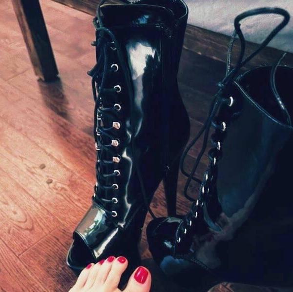 
                        DomMommy01
                     is Female Escorts. | Ottawa | Ontario | Canada | canadapleasure.com 