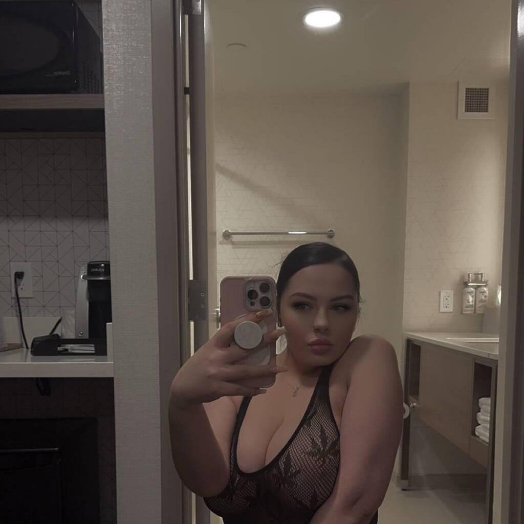 
                        Lisa
                     is Female Escorts. | Chatham | Ontario | Canada | canadapleasure.com 