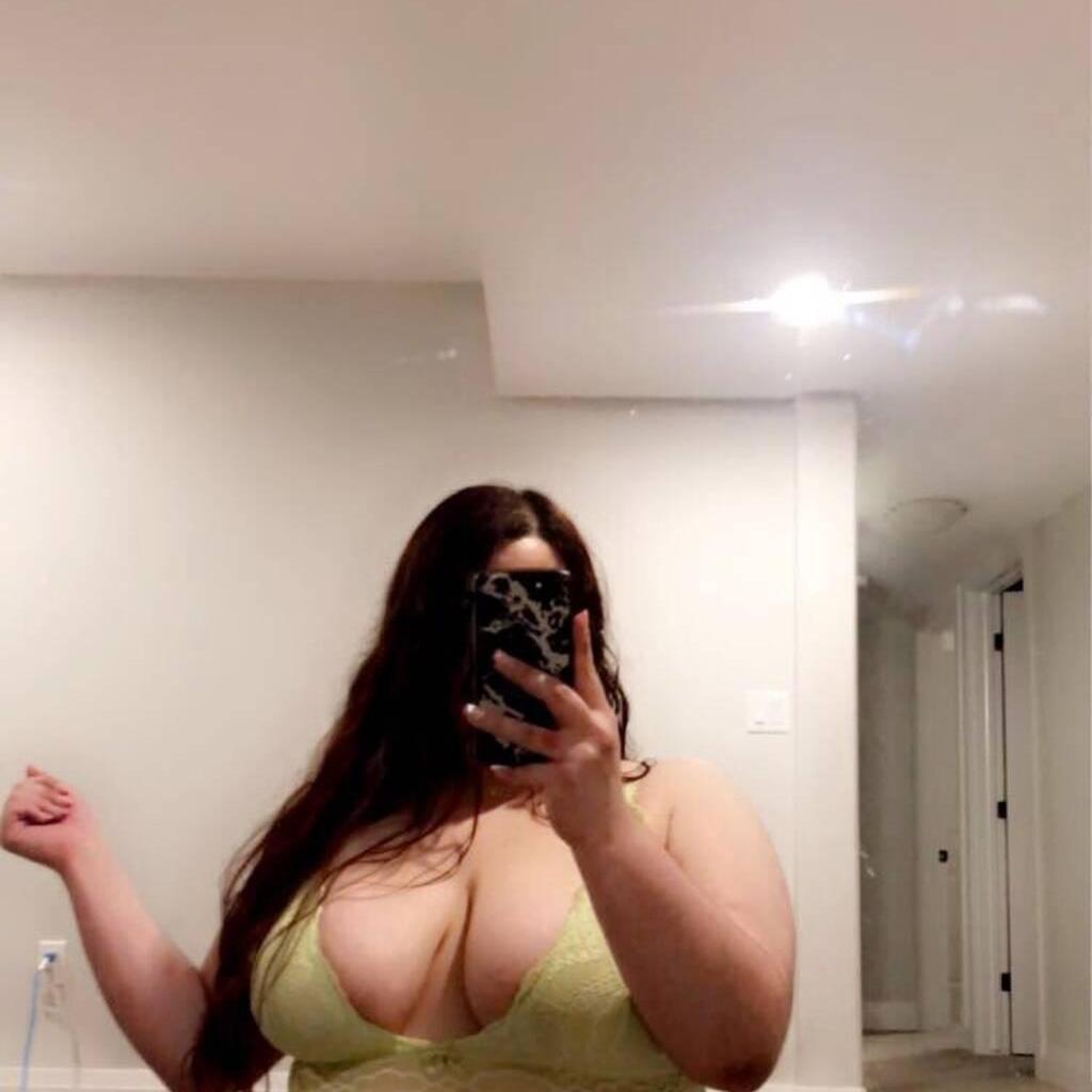 
                        Amina Rose Xo
                     is Female Escorts. | windsor | Ontario | Canada | canadapleasure.com 