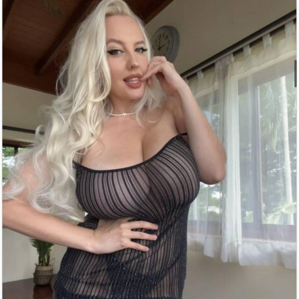 
                        Mandy
                     is Female Escorts. | Toronto | Ontario | Canada | canadapleasure.com 