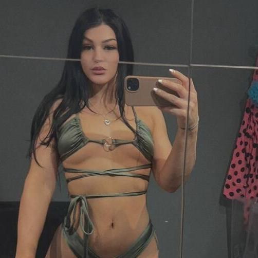 
                        Olivia Jones
                     is Female Escorts. | Niagara | Ontario | Canada | canadapleasure.com 