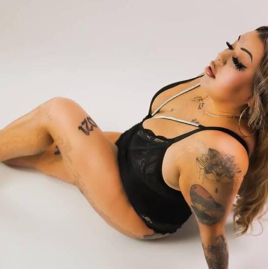 
                        Starr
                     is Female Escorts. | Sudbury | Ontario | Canada | canadapleasure.com 