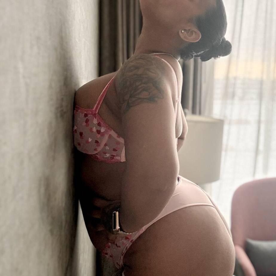 
                        Mella
                     is Female Escorts. | Chatham | Ontario | Canada | canadapleasure.com 