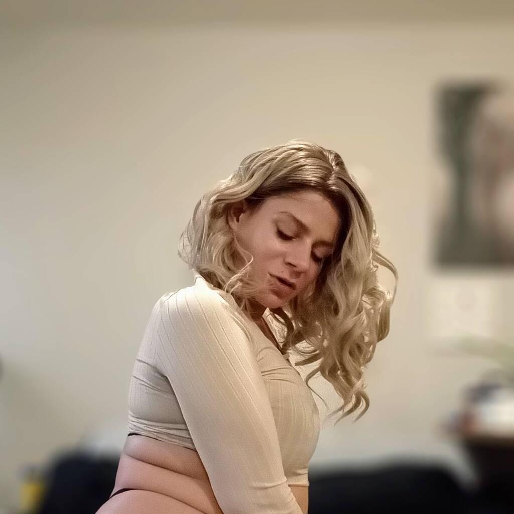 
                        Cassandra K
                     is Female Escorts. | Hamilton | Ontario | Canada | canadapleasure.com 