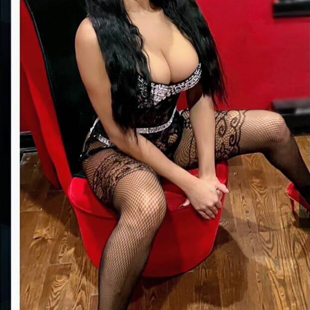
                        Mariana 6am-20h
                     is Female Escorts. | Quebec City | Quebec | Canada | canadapleasure.com 
