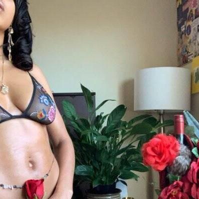 
                        FlowerDoll
                     is Female Escorts. | Vancouver | British Columbia | Canada | canadapleasure.com 