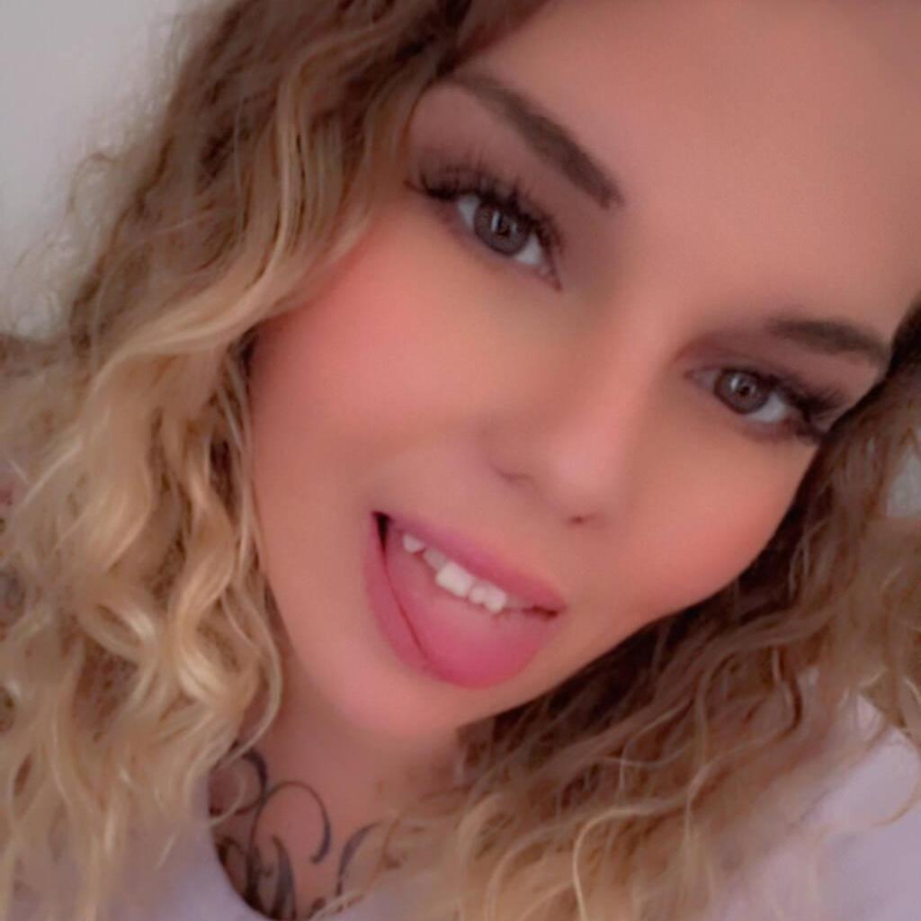 
                        Anastasia
                     is Female Escorts. | Quebec City | Quebec | Canada | canadapleasure.com 