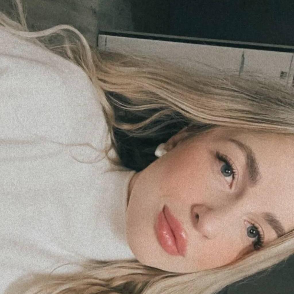 
                        biancascort
                     is Female Escorts. | Moncton | New Brunswick | Canada | canadapleasure.com 