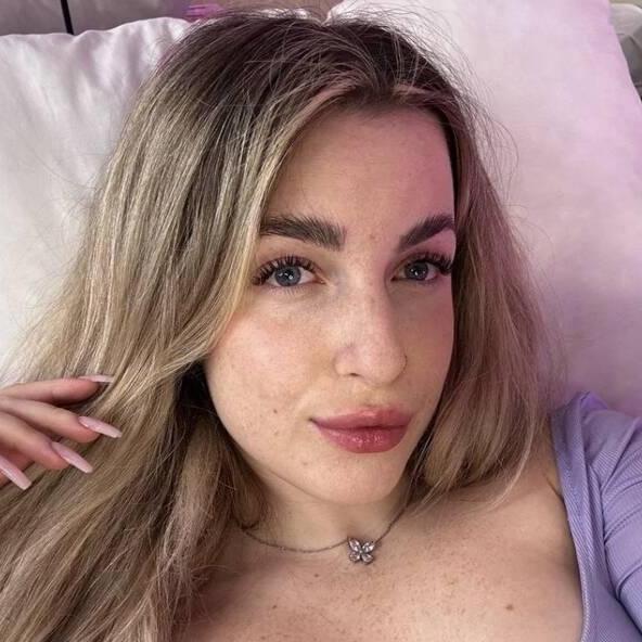 
                        biancascort
                     is Female Escorts. | Moncton | New Brunswick | Canada | canadapleasure.com 