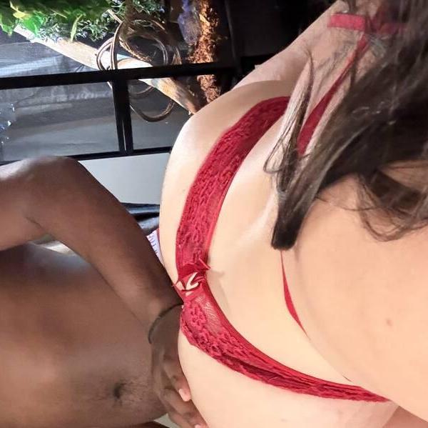 
                        Chanelle et James
                     is Female Escorts. | Quebec City | Quebec | Canada | canadapleasure.com 