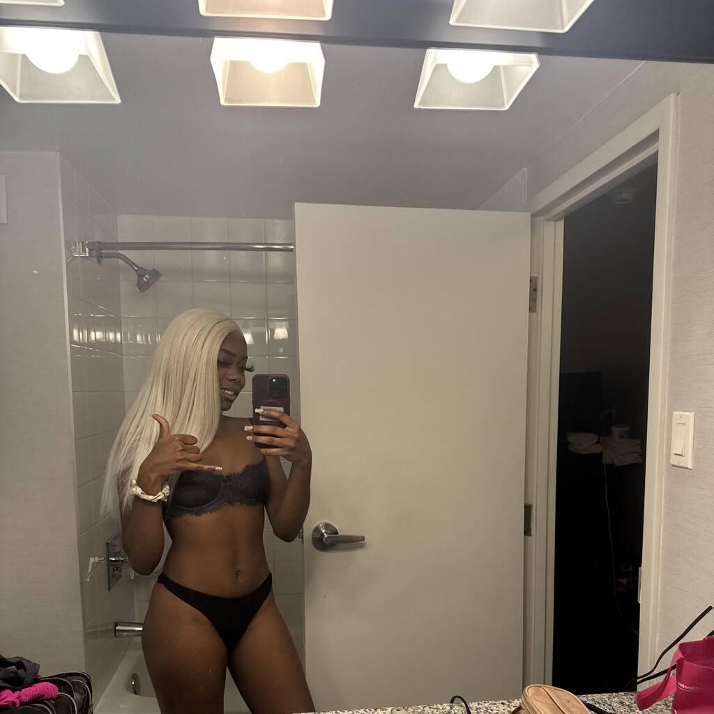 
                        Natalie
                     is Female Escorts. | Cornwall | Ontario | Canada | canadapleasure.com 