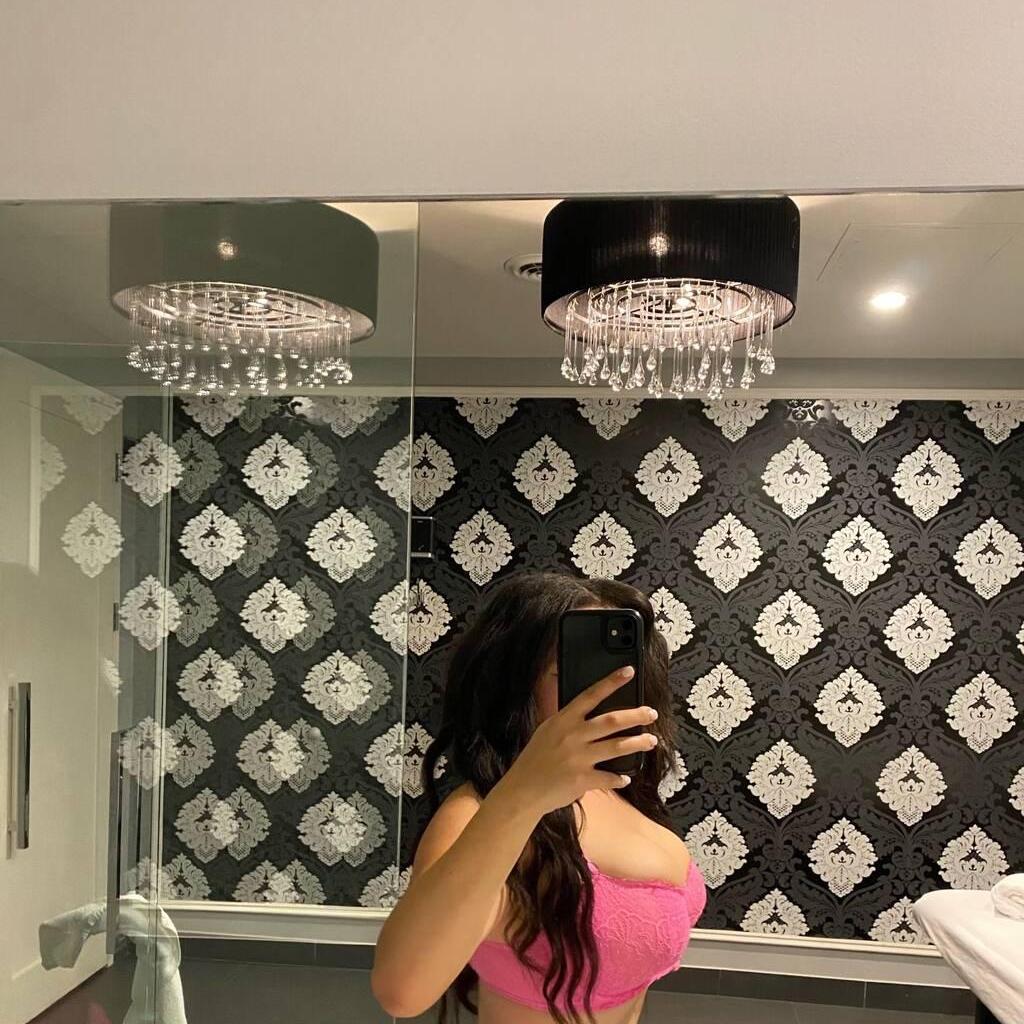 
                        Aria OUTCALL ONLY/NO BARE
                     is Female Escorts. | belleville | Ontario | Canada | canadapleasure.com 