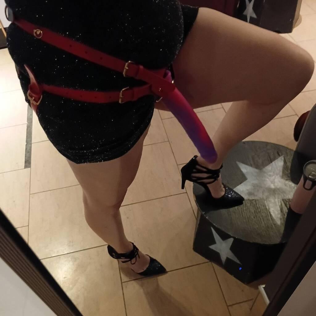 
                        Violet Vixen
                     is Female Escorts. | Niagara | Ontario | Canada | canadapleasure.com 