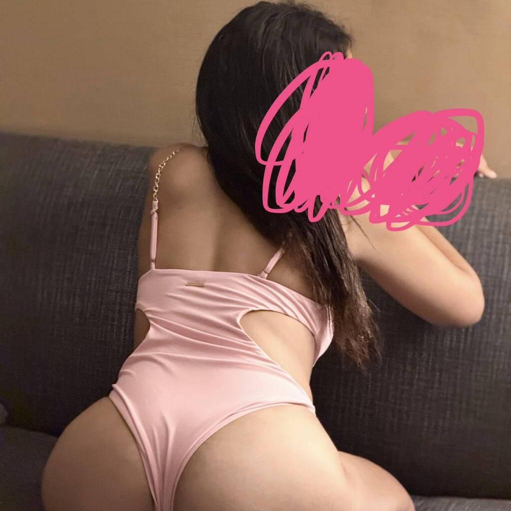 
                        Elle
                     is Female Escorts. | St. John | New Brunswick | Canada | canadapleasure.com 