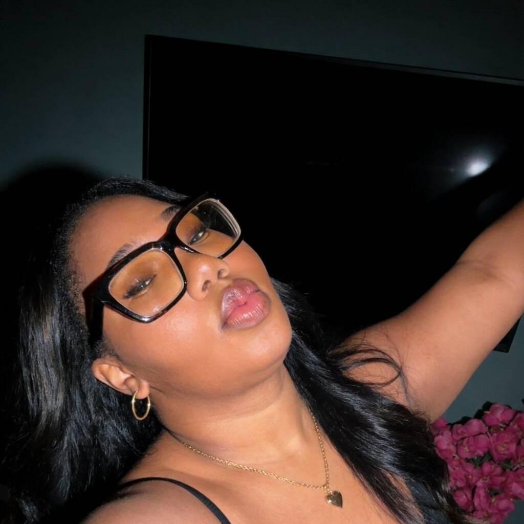 
                        Gia Westwood
                     is Female Escorts. | windsor | Ontario | Canada | canadapleasure.com 
