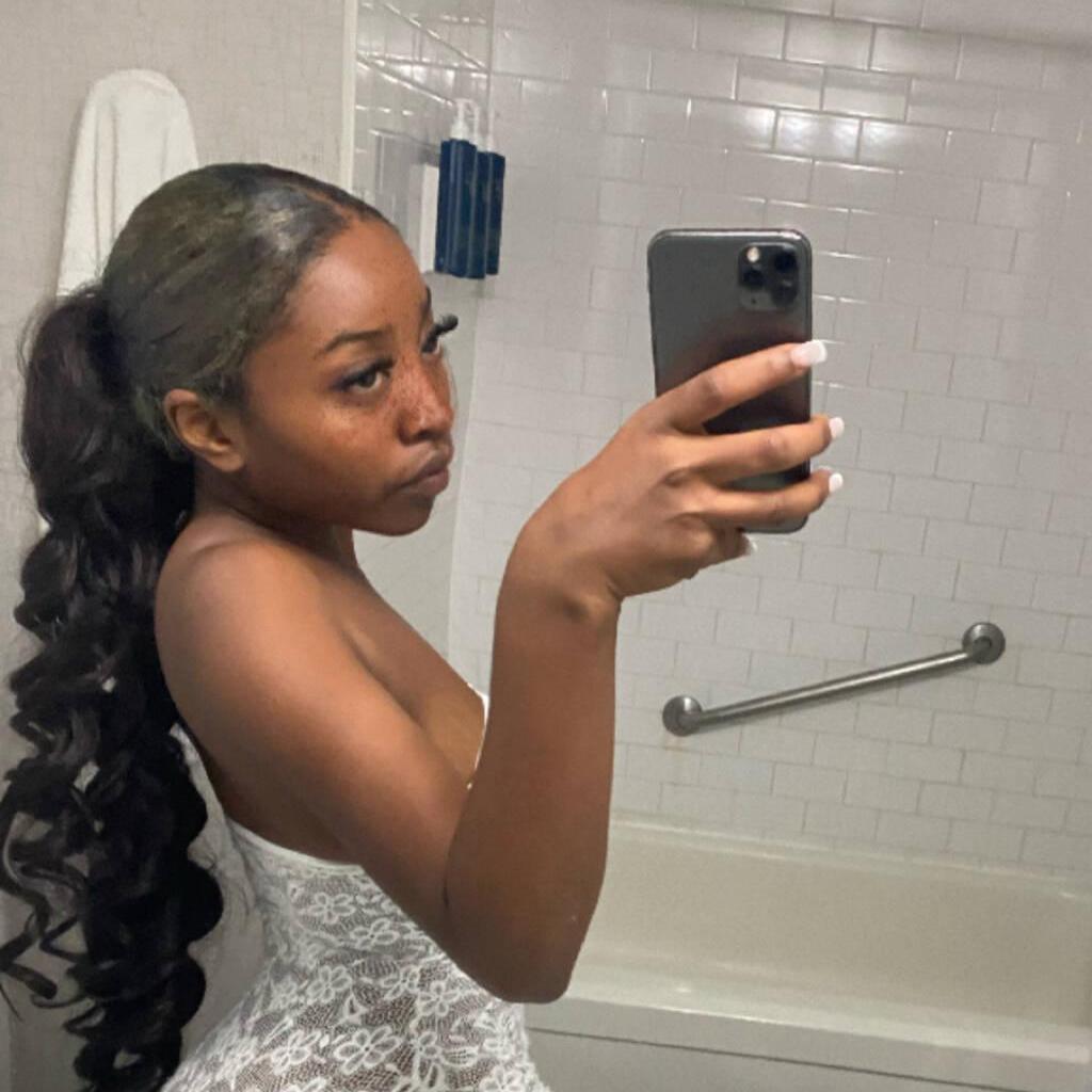 
                        Bianca
                     is Female Escorts. | Yukon | Yukon | Canada | canadapleasure.com 