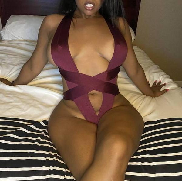
                        Ms Olivia Luxx
                     is Female Escorts. | Vancouver | British Columbia | Canada | canadapleasure.com 