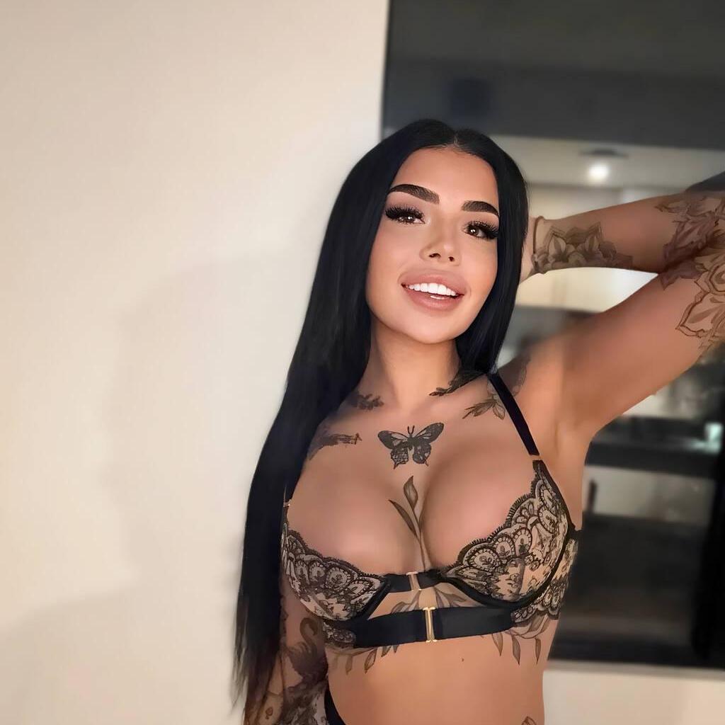 
                        Romissa
                     is Female Escorts. | Quebec City | Quebec | Canada | canadapleasure.com 