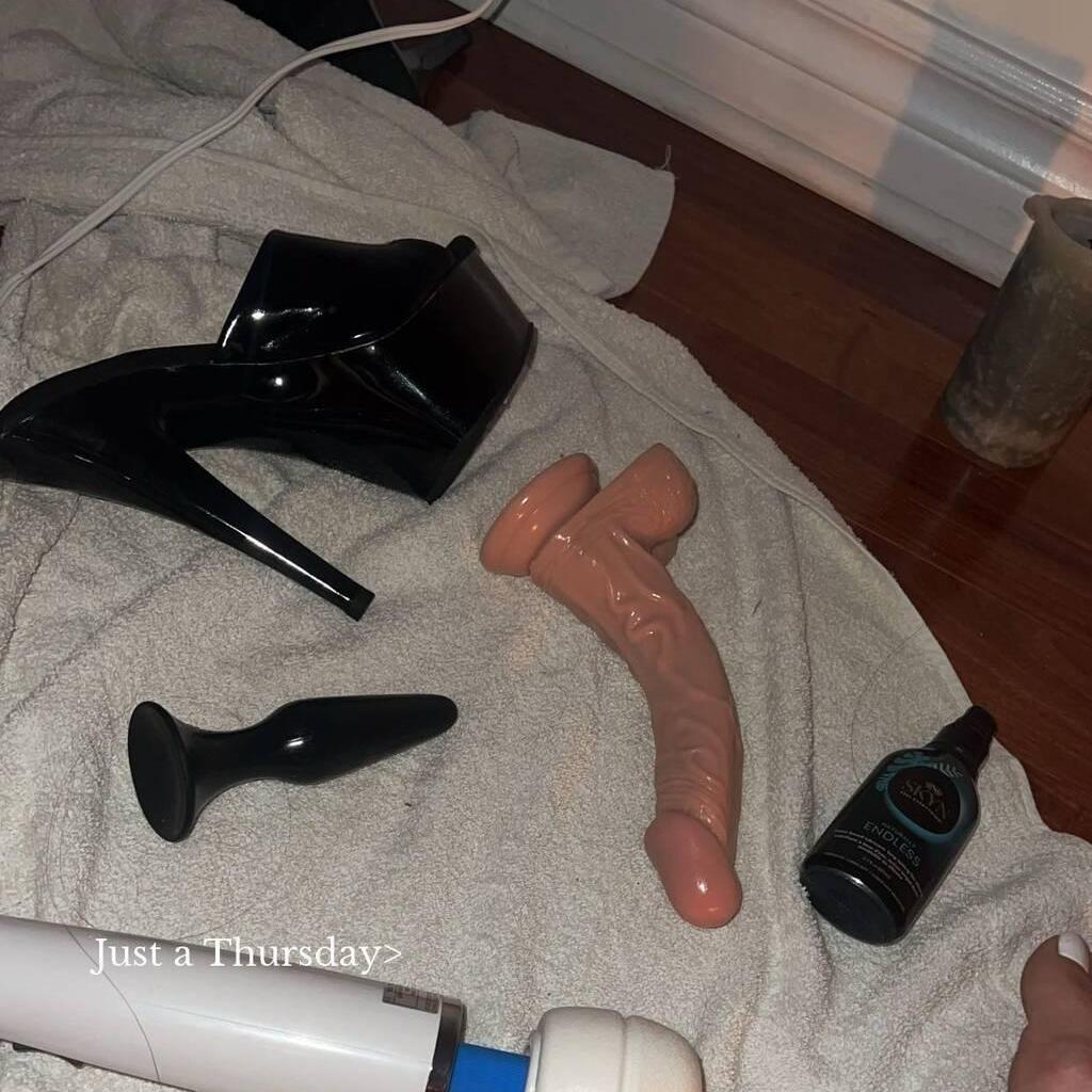 
                        Desire
                     is Female Escorts. | Regina | Saskatchewan | Canada | canadapleasure.com 