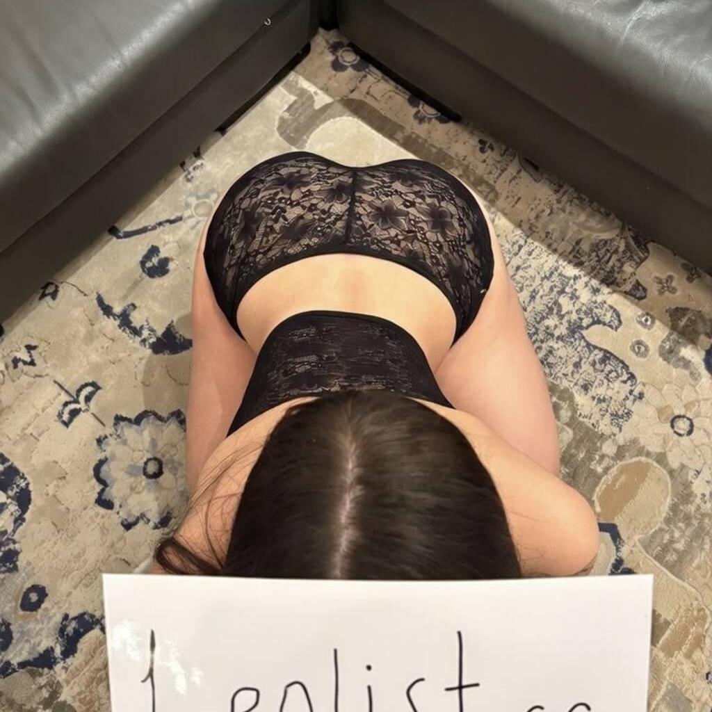 
                        Kiki
                     is Female Escorts. | Quebec City | Quebec | Canada | canadapleasure.com 