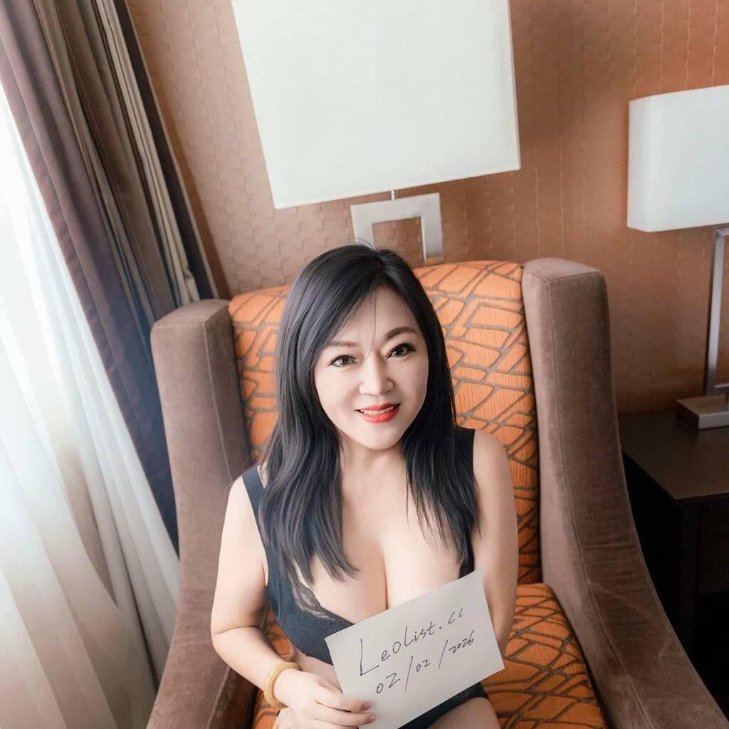 
                        24/7:438.779.7997
                     is Female Escorts. | Quebec City | Quebec | Canada | canadapleasure.com 