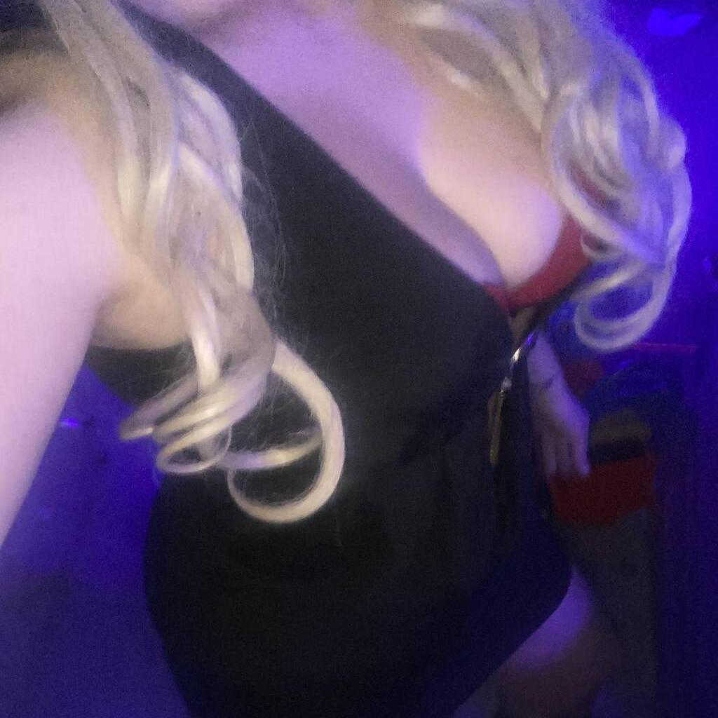 
                        Tessierra
                     is Female Escorts. | Vancouver | British Columbia | Canada | canadapleasure.com 