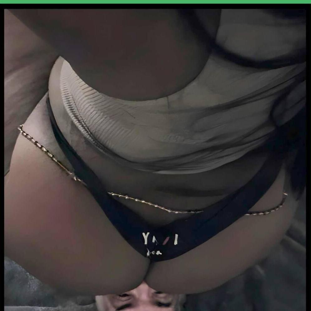 
                        rosey royale
                     is Female Escorts. | Calgary | Alberta | Canada | canadapleasure.com 