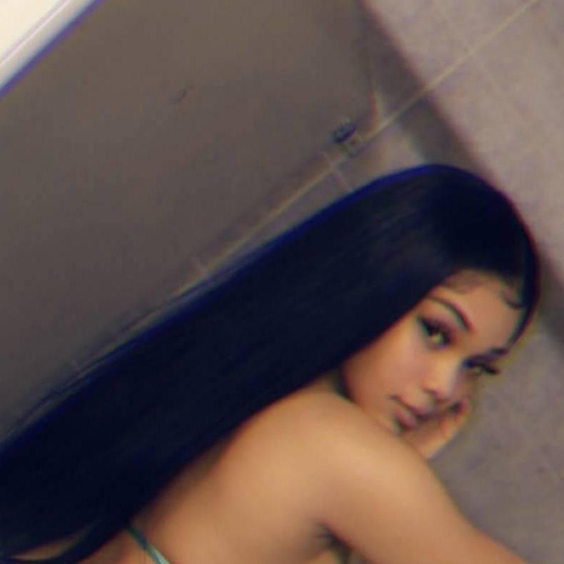 
                        Lina
                     is Female Escorts. | Sudbury | Ontario | Canada | canadapleasure.com 
