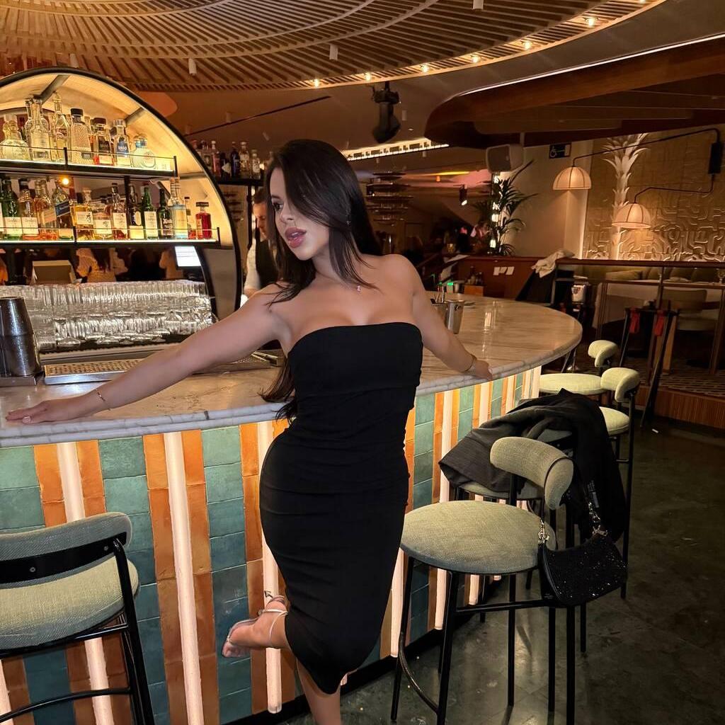 
                        Iza
                     is Female Escorts. | Toronto | Ontario | Canada | canadapleasure.com 